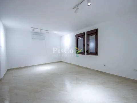 Rent, office space, 90m², Masline, Podgorica