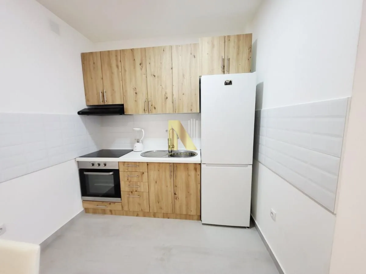 Prodaja, jednosoban stan, 32m², Adice, Novi Sad Sve Podlokacije
