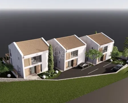 Rent, house, 200m², Kotor, Crna Gora - image 3