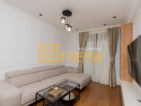 Izdavanje, dvosoban stan, 72m², Tološi, Podgorica - image 3