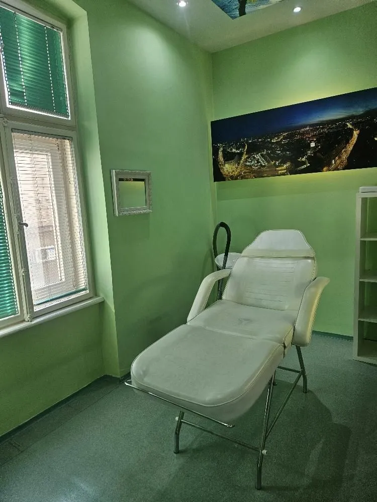 Izdavanje, poslovni prostor, 82m², Stari Grad, Beograd