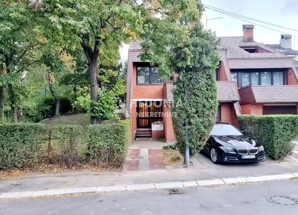 Prodaja, kuća, 135m², Višnjička Banja, Palilula Sve Podlokacije