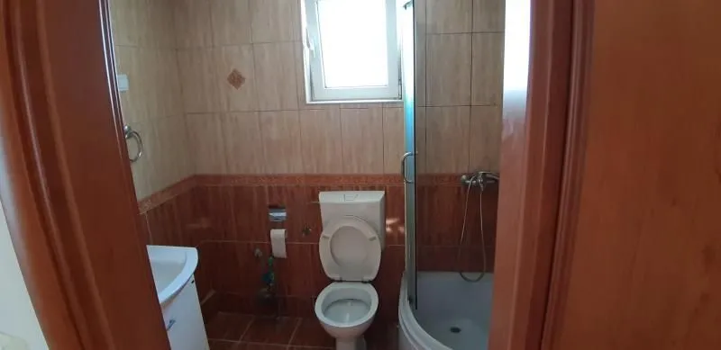 Sale, three bedroom apartment, 108m², Dobrota, Kotor