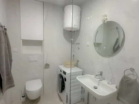 Sale, apartment, 34m², Bečići, Budva - image 3