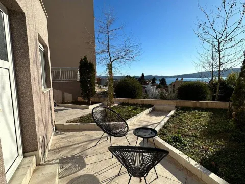 Prodaja, stan, 40m², Tivat, Crna Gora - image 2