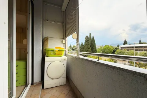 Rent, one bedroom apartment, 54m², Preko Morače, Podgorica - image 20