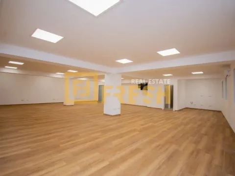 Izdavanje, poslovni prostor, 173m², Zabjelo, Podgorica - image 12