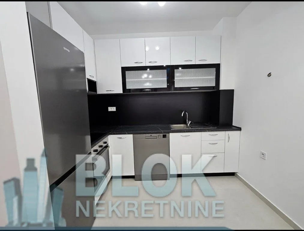 Izdavanje, jednosoban stan, 50m², City Kvart, Podgorica