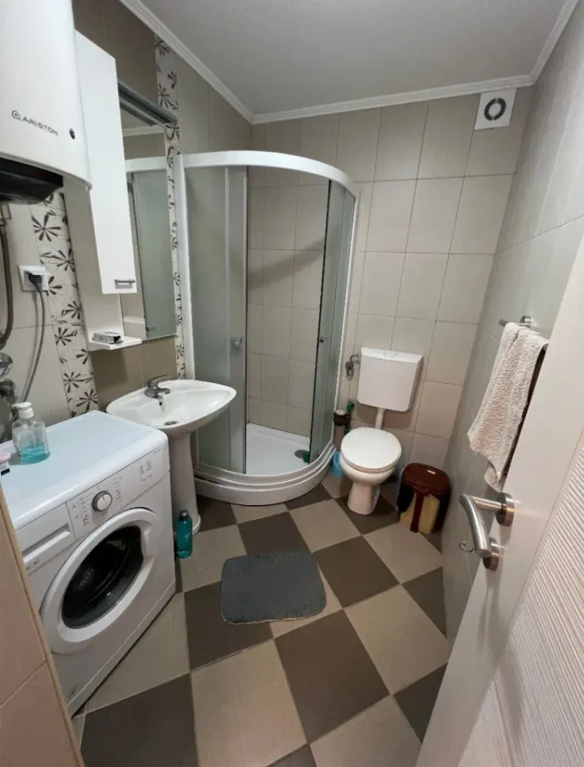 Sale, three bedroom apartment, 80m², Sutomore, Bar