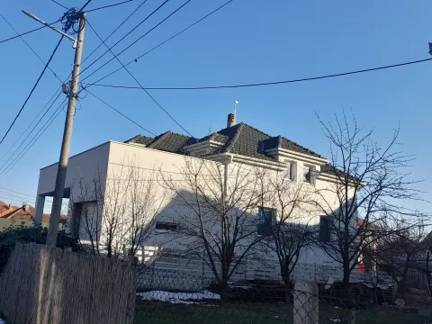 Sale, house, 350m², Surčin, Beograd - image 2