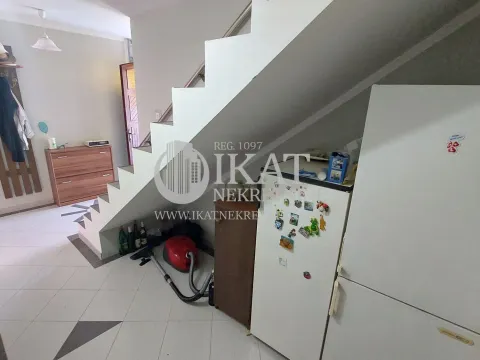 Prodaja, kuća, 250m², Sopot, Beograd - image 6