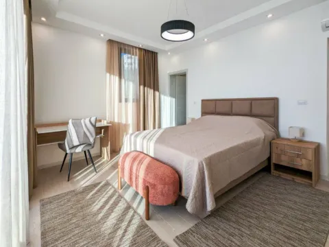 Prodaja, kuća, 365m², Utjeha, Bar - image 13