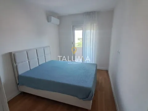 Rent, two bedroom apartment, 72m², City Kvart, Podgorica - image 3