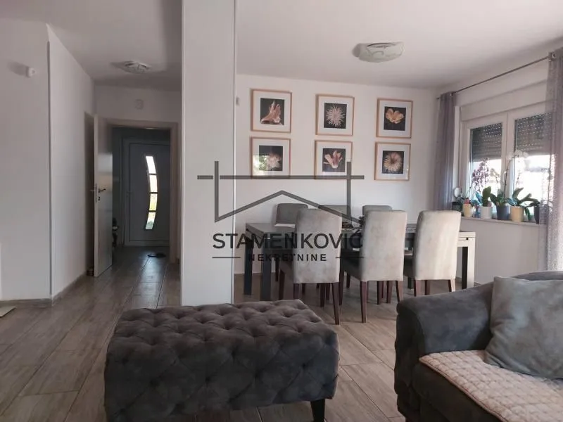 Sale, house, 155m², Futog, Novi Sad Sve Podlokacije