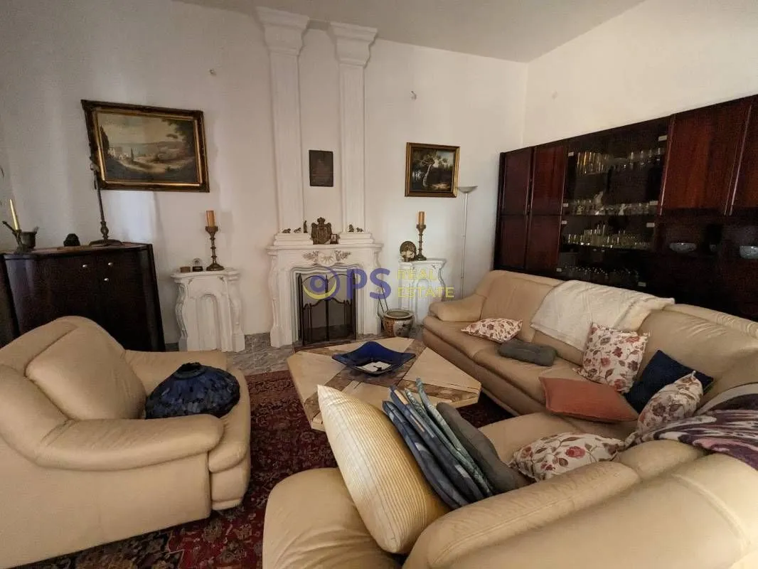 Sale, house, 300m², Bar, Crna Gora