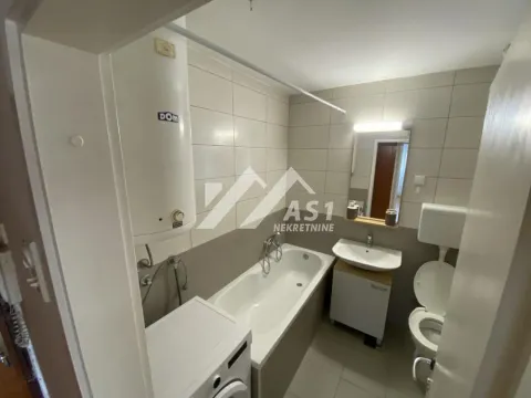 Izdavanje, dvosoban stan, 66m², Bulevar Oslobodjenja, Novi Sad Sve Podlokacije - image 8