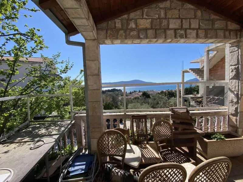 Sale, house, 363m², Tivat, Crna Gora