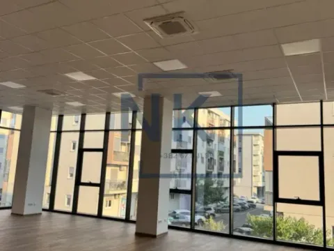 Izdavanje, poslovni prostor, 167m², Zabjelo, Podgorica - image 2