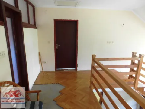Prodaja, kuća, 220m², Kragujevac, Srbija - image 43