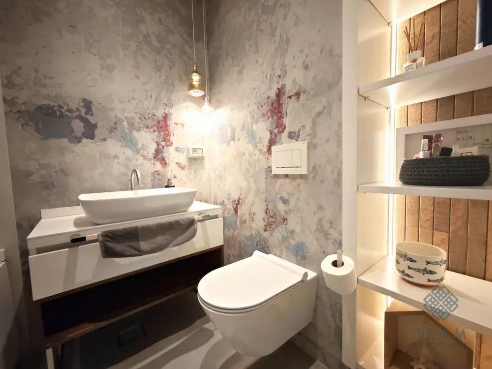 Prodaja, trosoban stan, 122m², Centar, Podgorica