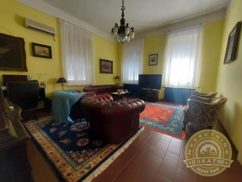 Prodaja, kuća, 187m², Sremska Kamenica, Petrovaradin