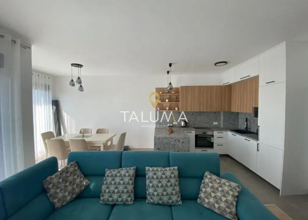 Sale, three bedroom apartment, 80m², Mažina, Tivat