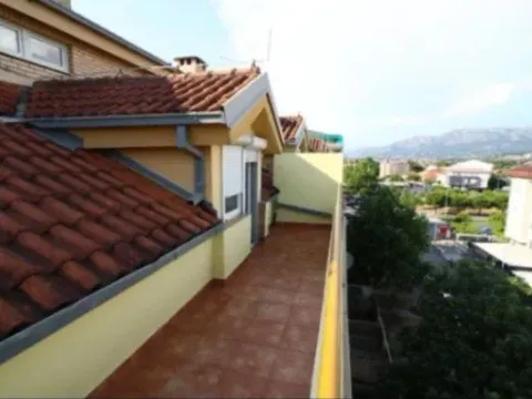 Prodaja, dvosoban stan, 92m², Stari Aerodrom, Podgorica - image 11