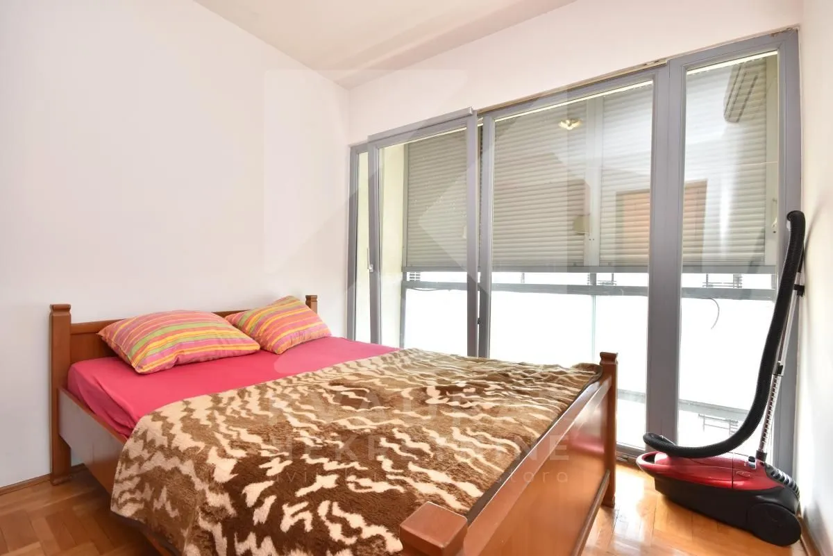 Rent, one bedroom apartment, 38m², 1 maj, Podgorica