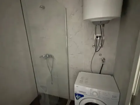 Izdavanje, jednosoban stan, 45m², Gorica C, Podgorica - image 7