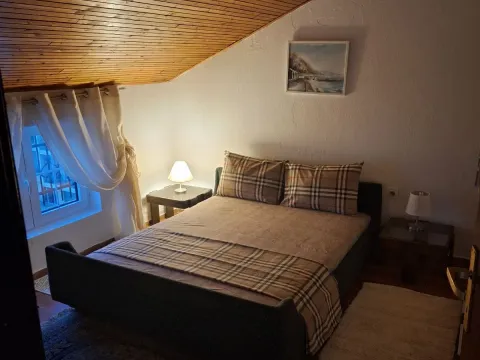 Rent, three bedroom apartment, 120m², Bečići, Budva - image 13