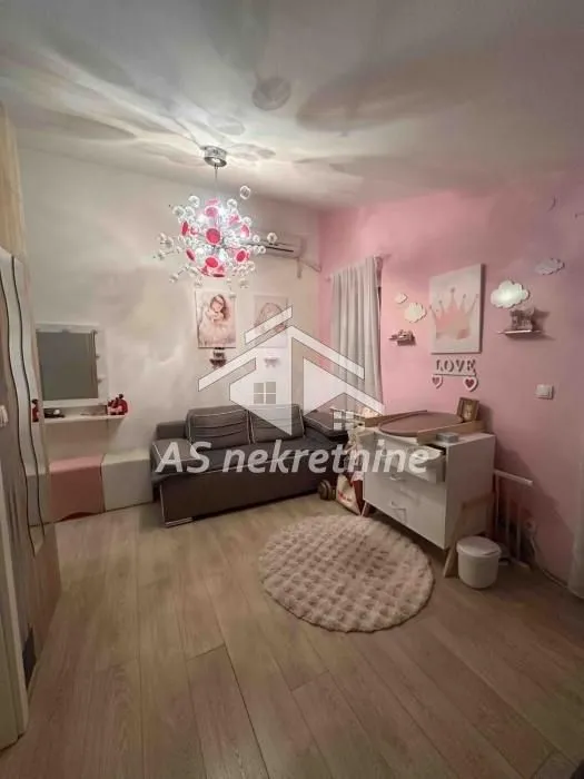 Izdavanje, trosoban stan, 80m², Bogoslovija, Palilula Sve Podlokacije