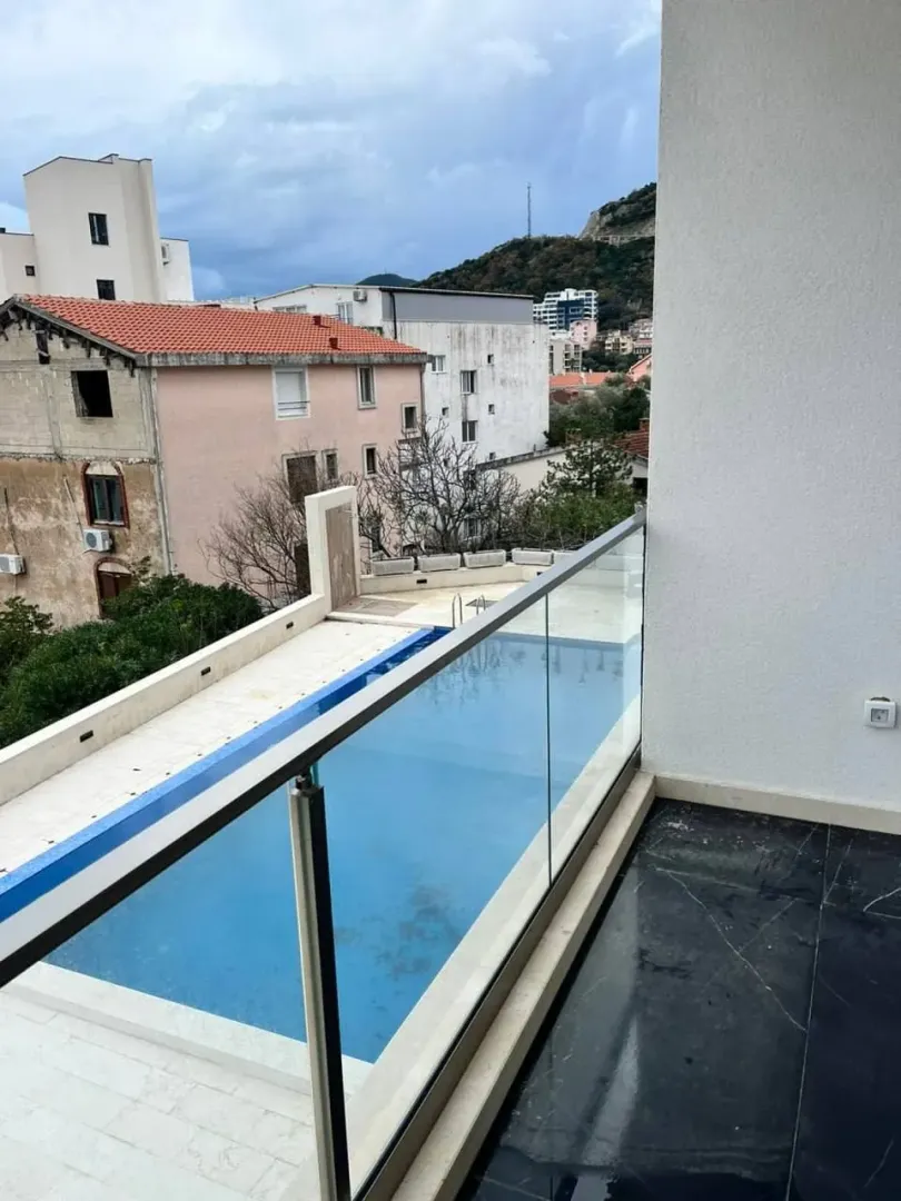 Sale, two bedroom apartment, 82m², Bečići, Budva