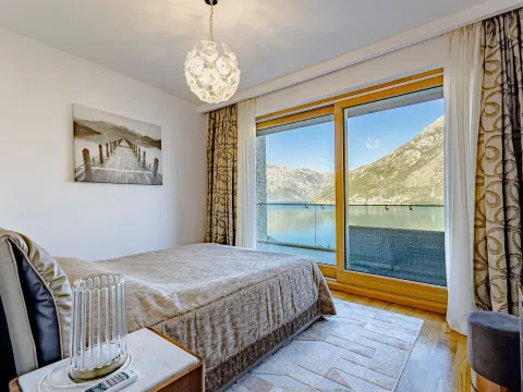 Sale, house, 359m², Stoliv, Kotor - image 18