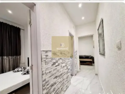 Prodaja, jednosoban stan, 34m², Vračar Sve Podlokacije, Beograd - image 5