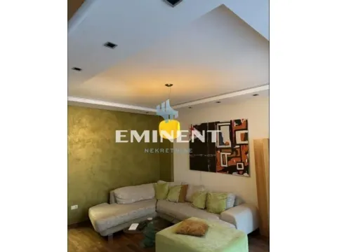 Izdavanje, dvosoban stan, 64m², Kalenić Pijaca, Vračar Sve Podlokacije - image 3