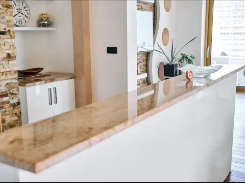 Izdavanje, dvosoban stan, 120m², Centar, Budva - image 16