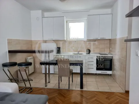 Rent, two bedroom apartment, 55m², Crveni Krst, Beograd - image 18