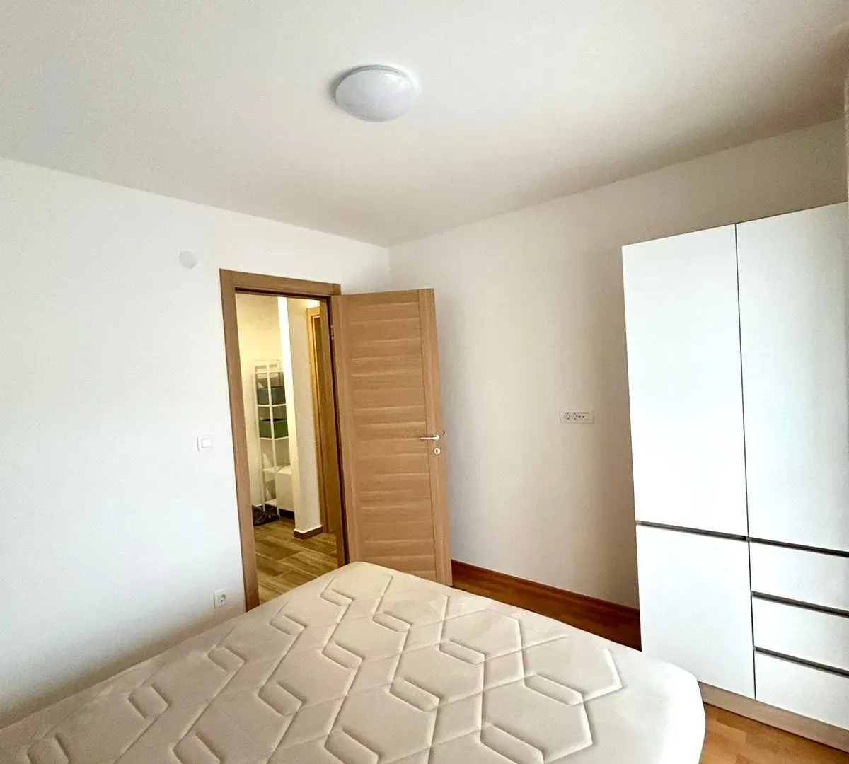 Rent, one bedroom apartment, 45m², Stari Aerodrom, Podgorica