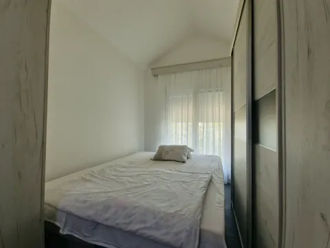 Izdavanje, jednosoban stan, 30m², Lastva Grbaljska, Kotor - image 5