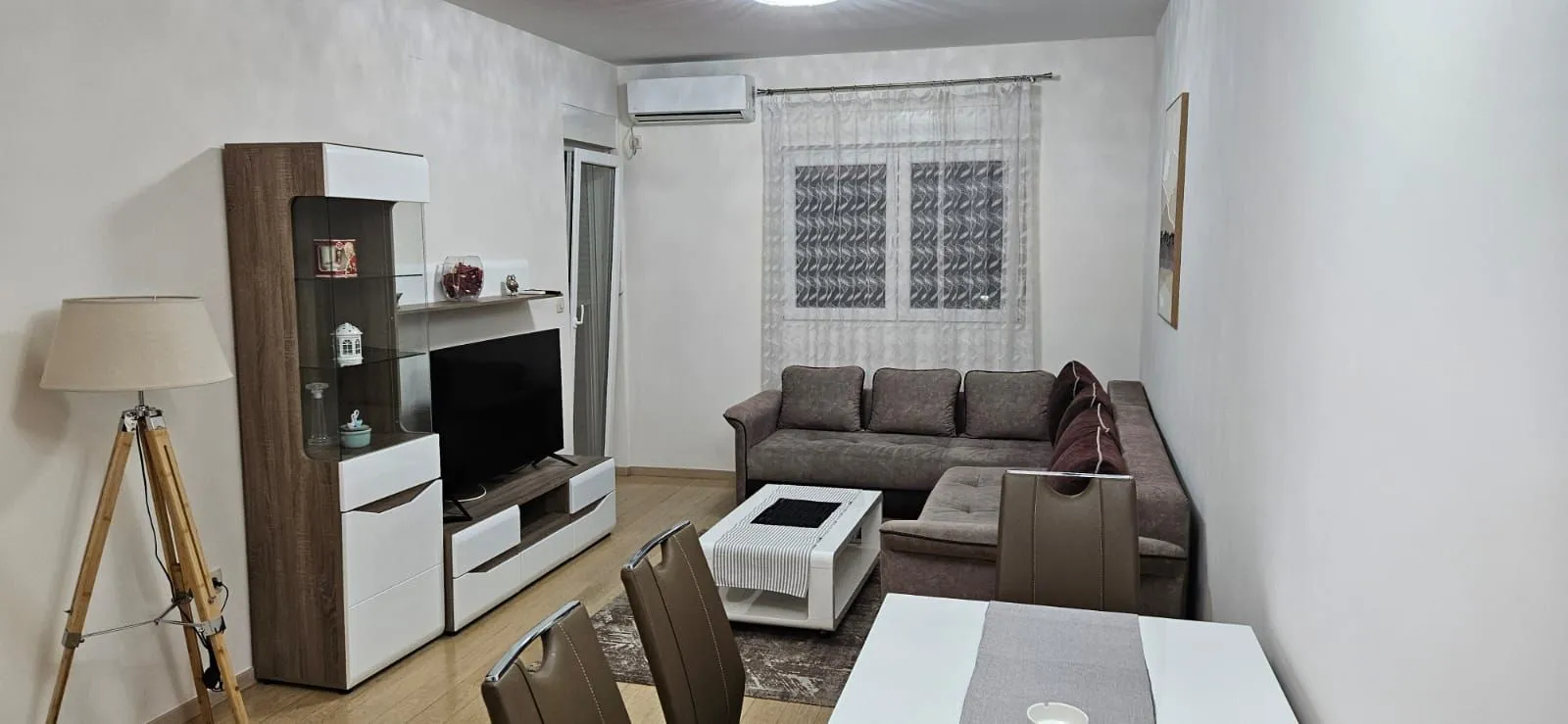 Izdavanje, jednosoban stan, 47m², City Kvart, Podgorica