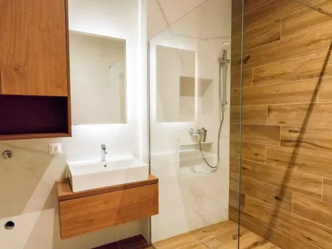 Prodaja, kuća, 315m², Krašići, Tivat - image 4