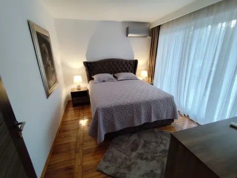 Rent, one bedroom apartment, 57m², Tološi, Podgorica - image 10
