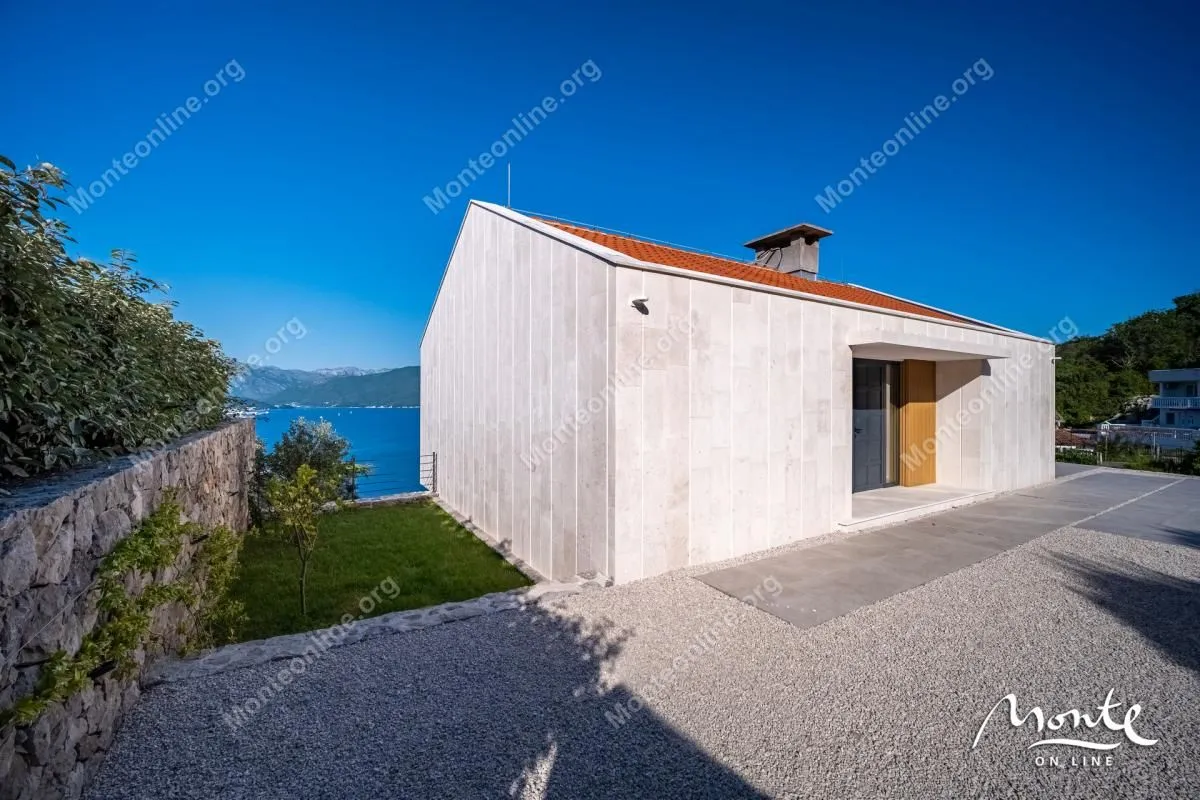 Prodaja, kuća, 166m², Krašići, Tivat