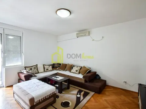 Izdavanje, dvosoban stan, 83m², Centar, Podgorica - image 4