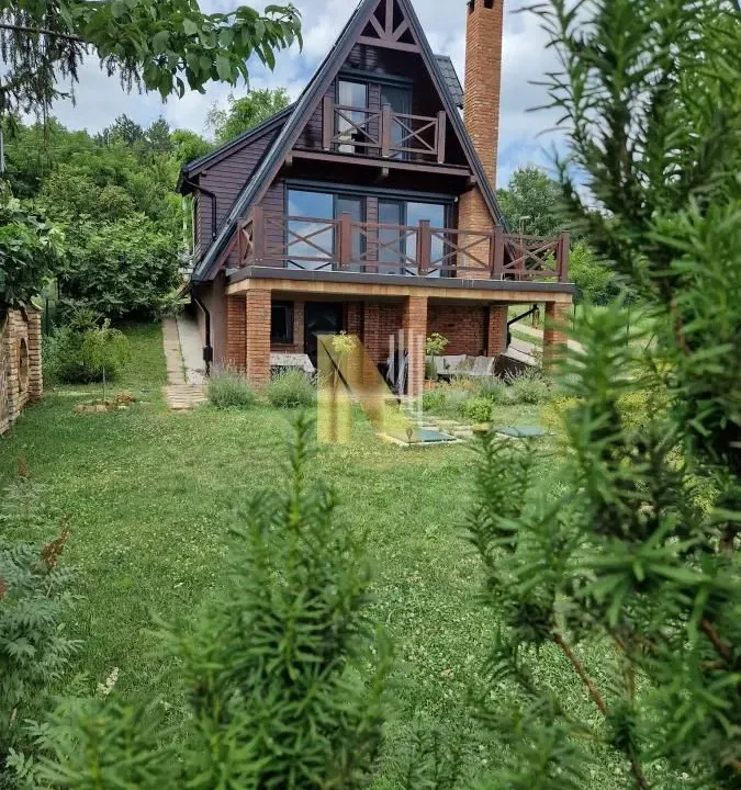 Prodaja, kuća, 130m², Sremska Mitrovica, Srbija