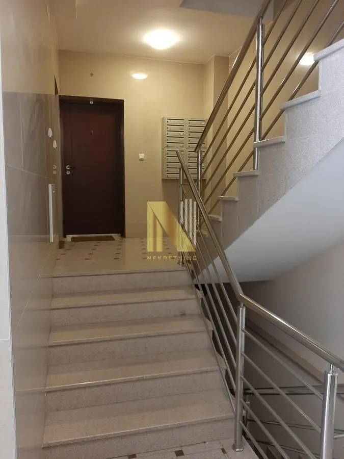 Izdavanje, dvosoban stan, 44m², Podbara, Novi Sad Sve Podlokacije