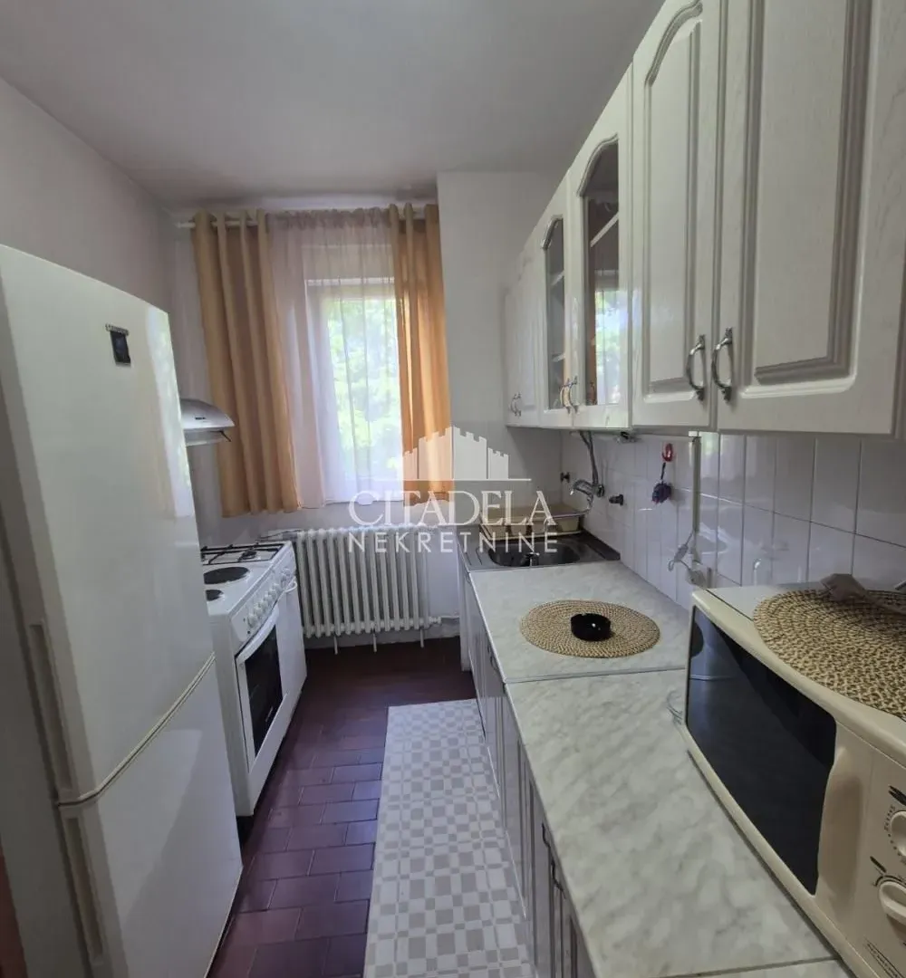 Izdavanje, jednosoban stan, 41m², Vidikovački venac, Rakovica
