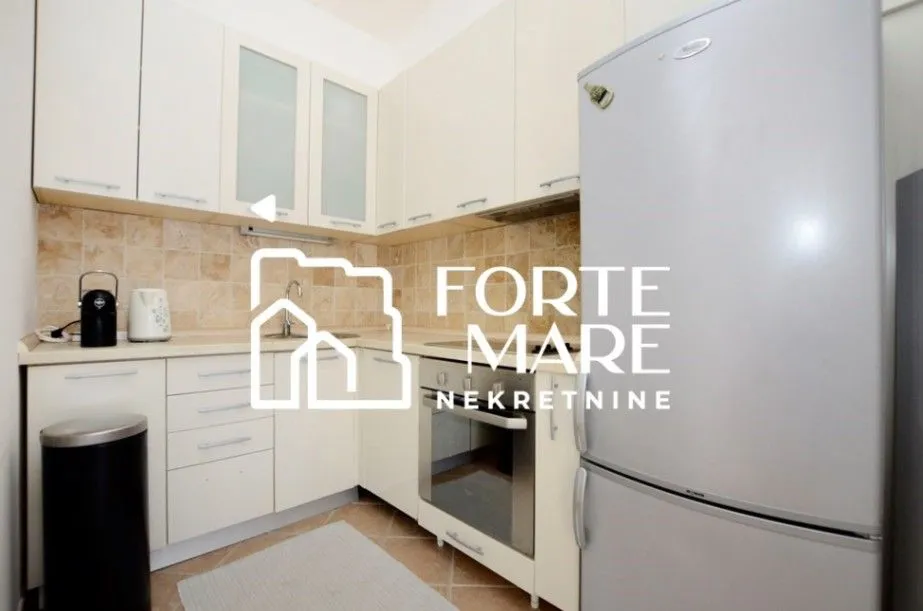 Prodaja, jednosoban stan, 81m², Herceg Novi, Crna Gora