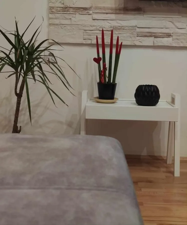 Prodaja, dvosoban stan, 60m², Seljanovo, Tivat