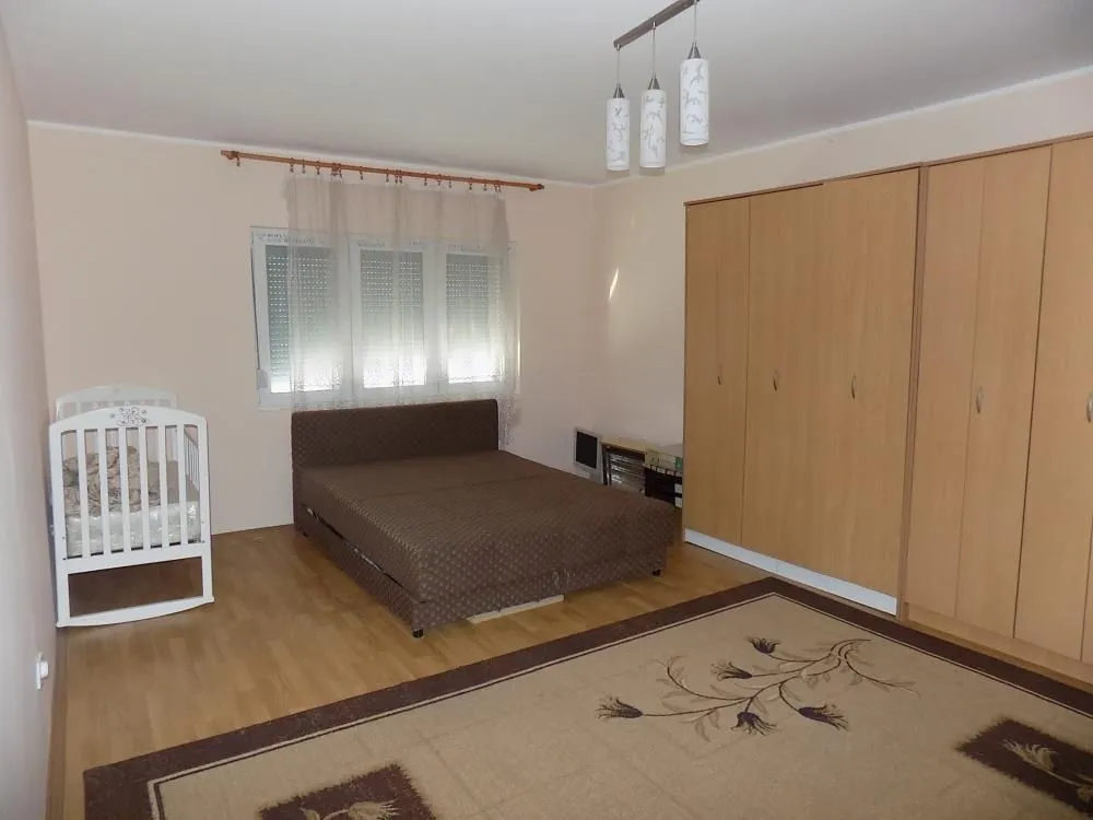 Prodaja, kuća, 385m², Končarevo, Jagodina
